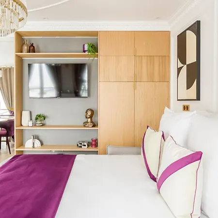 Merveil - Luxury - Champs Elysees -st George * Parigi